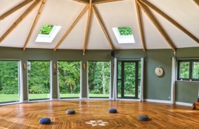 Ease into Autumn. Yoga & Sound Retreat Day